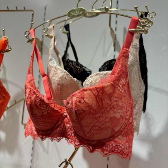 ★STEP3ヴィオラタイプ新作入荷いたしました★