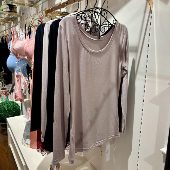 เส้นไหม ♥ ผสมภายในแขนยาวลื่นต่อผิวเริ่มจำหน่าย♪