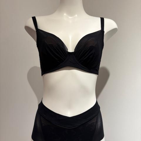 夏に大活躍！新作シームレスブラの登場！