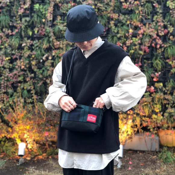 【秋冬の定番！】チェック柄ショルダーバッグ