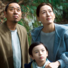 是枝裕和監督、最新オリジナル脚本、主演：綾瀬はるか✕大悟（千鳥）「箱の中の羊」５／２９(金)より上映予定です！