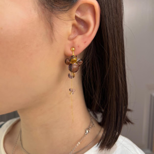 レジンアクセサリーと刺繍ヘアアクセ ＊ petit pas 期間限定