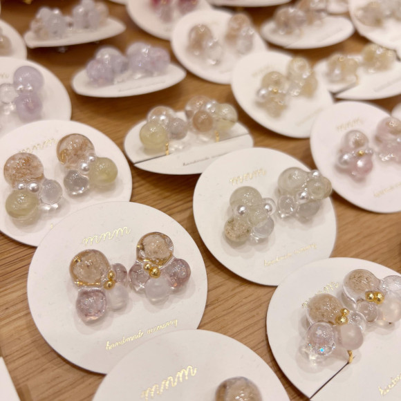 お花レジンアクセサリー ⭐︎ mnm 期間限定