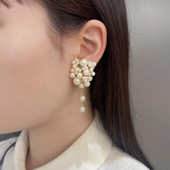 オケージョンや綺麗目アイテムでファッションのアクセントに ＊ 期間限定