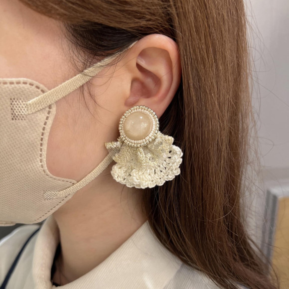 ビーズレースの大ぶりアクセサリー ＊ 期間限定