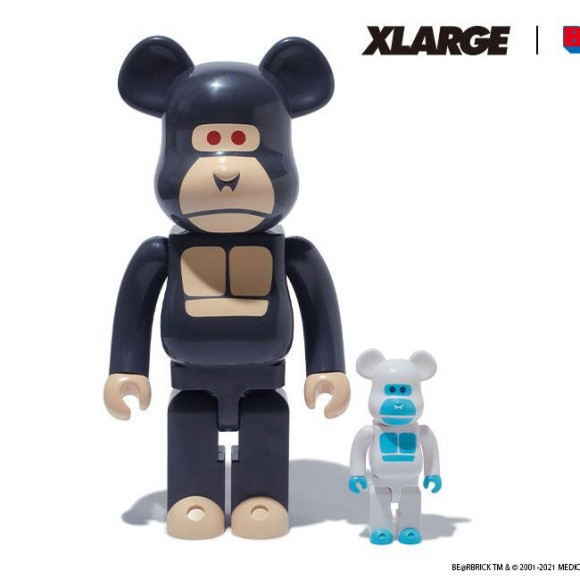 12.18.sat XLARGE×BE@RBRICK