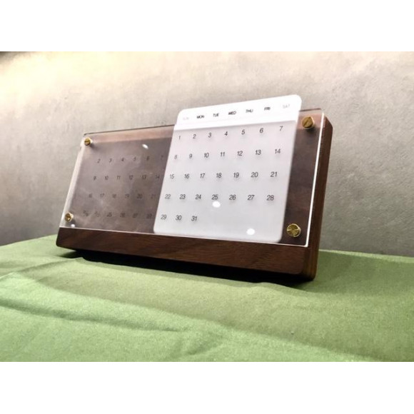 木製卓上万年カレンダー