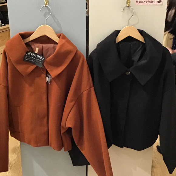 可愛いアウター入荷してます♡