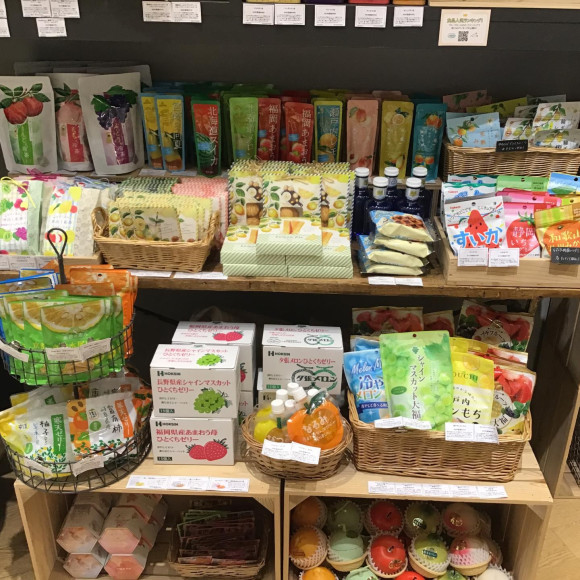 フルーツ食品入荷中！