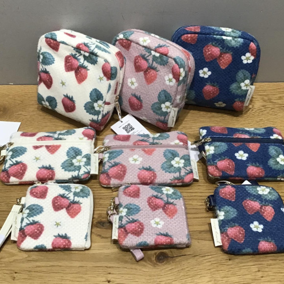 新商品入荷しました！！！