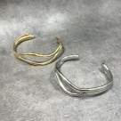 ウェーブバングル