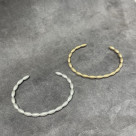 マットメタルバングル