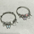 ビジュー　チャーム　バングル