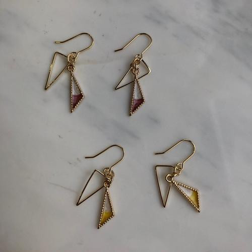 メタル スイング トライアングル ピアス