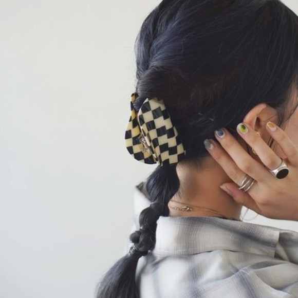 人気アイテム再入荷♪ブロックチェック オーバル モノトーン ヘアクリップ