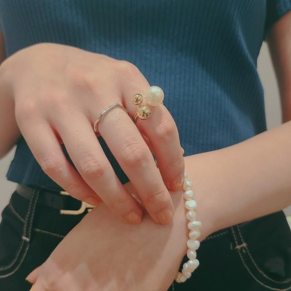 パール メタルボール リング