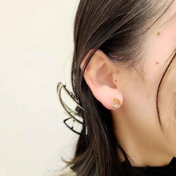 ミニサークル ビジューノンホールピアス / イヤリング