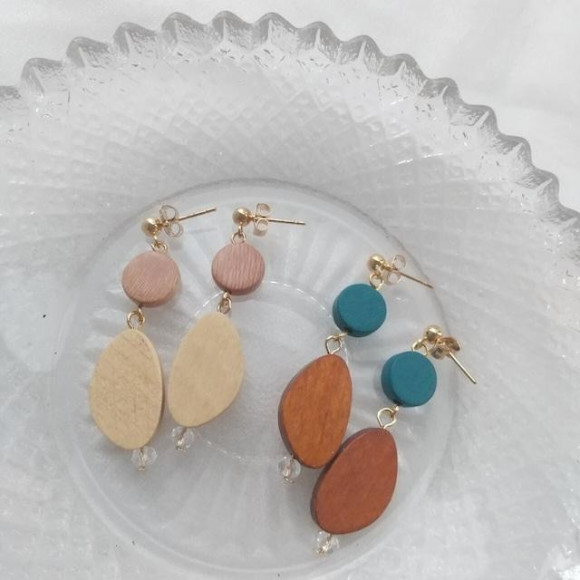 ミックス カラー ウッド ピアス