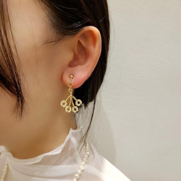 ミニ パール モチーフ イヤリング
