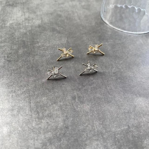 クロスデザイン ミニストーン ピアス/silverポスト