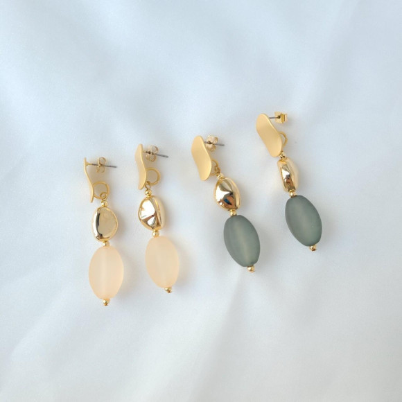  マット ストーン ロング モチーフ ピアス