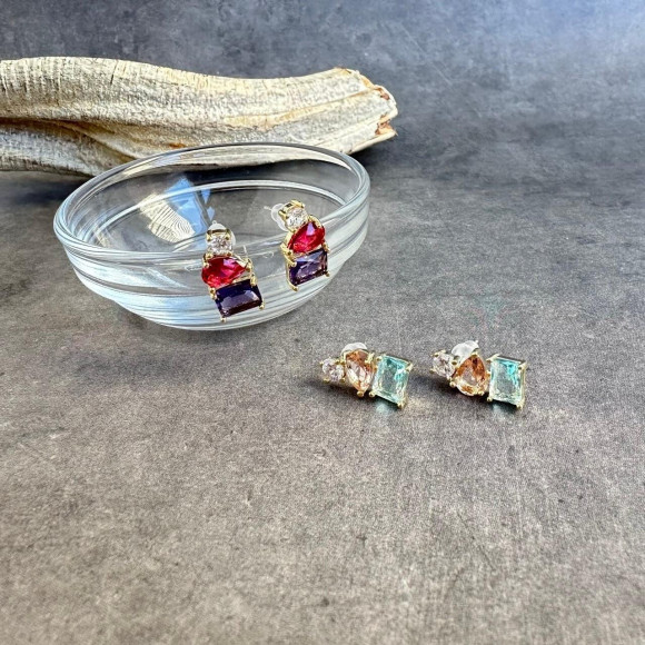 【金属アレルギー対応】ストーン モチーフ ピアス/silverポスト