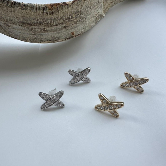 【金属アレルギー対応】クロスデザイン ビジュー ピアス/silverポスト