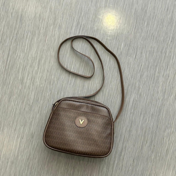 vintage VALENTINO (バレンティノ)　ショルダーバッグ