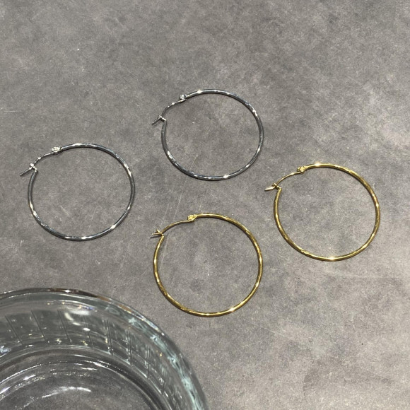 【金属アレルギー対応】シンプル フープ ピアス/サージカルステンレス