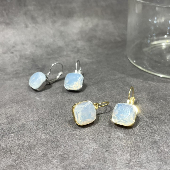 【金属アレルギー対応】オーロラストーン フープピアス/サージカルステンレス