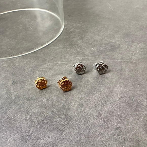 【金属アレルギー対応】メタル ローズ モチーフピアス/サージカルステンレス
