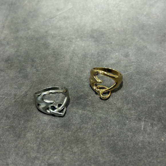 < เวทีมวย > ความคิดโลหะรูปหัวใจ