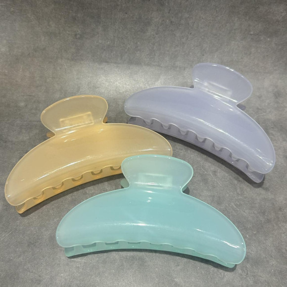<Hair accessory> Clear color bump clip