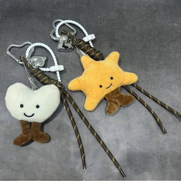 < เสน่ห์ > เสน่ห์รวมการตัดเย็บรูปหัวใจดารา