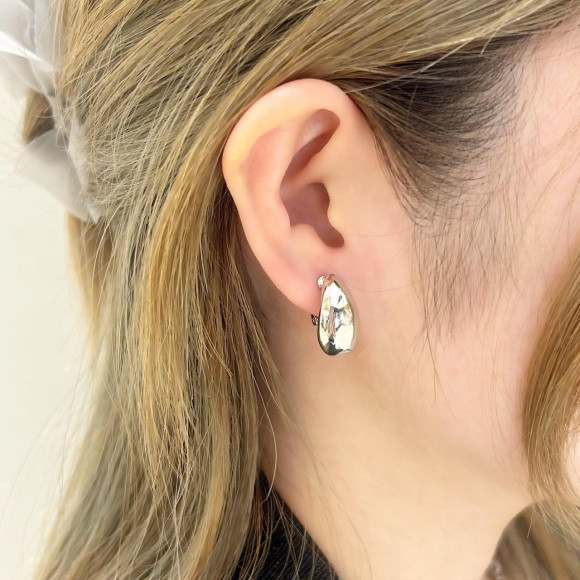 <귀걸이> 메탈 플랜프 뉘앙스 귀걸이