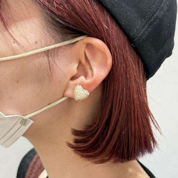 ต่างหูรูปหัวใจเพชร