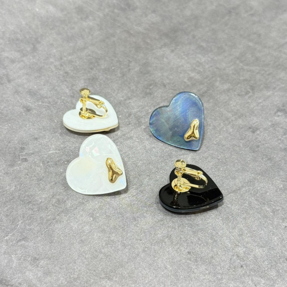 ต่างหูรูปหัวใจการออกแบบอะคริลิก