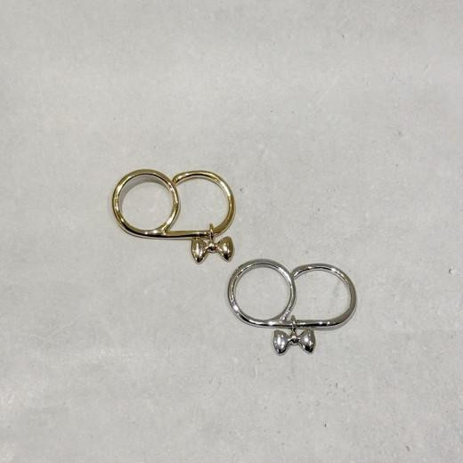 リボン付きダブルフィンガ―リング