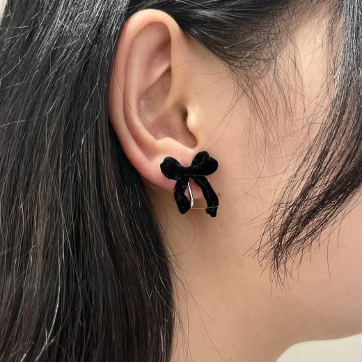 新作イヤリング