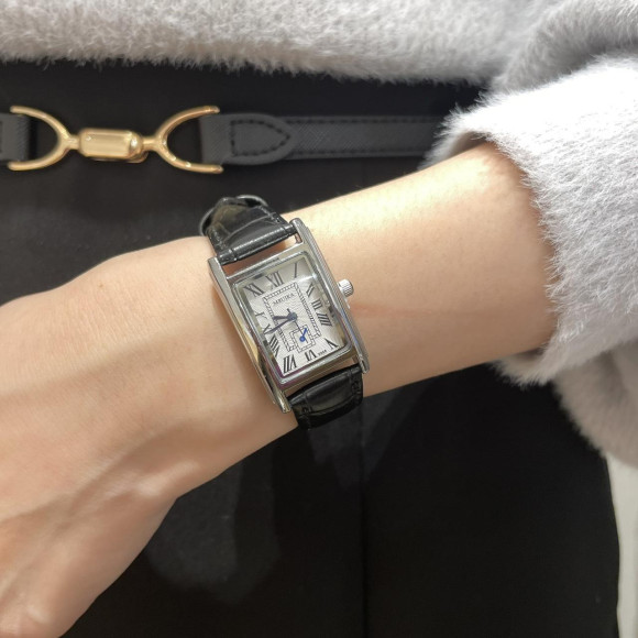 フェイクレザーウォッチ