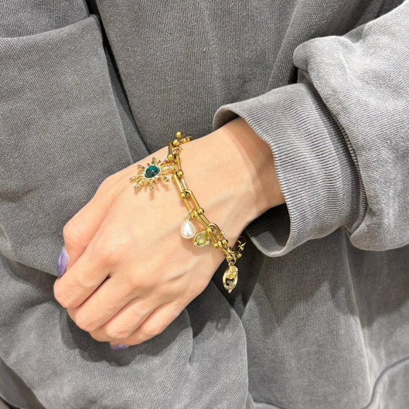 ハンドメイドアクセサリー ブレスレット