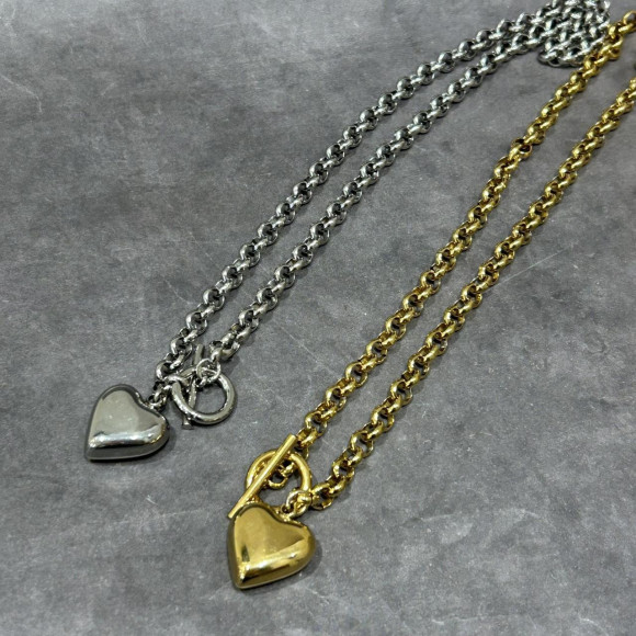 ハートモチーフ　チェーン　ネックレス