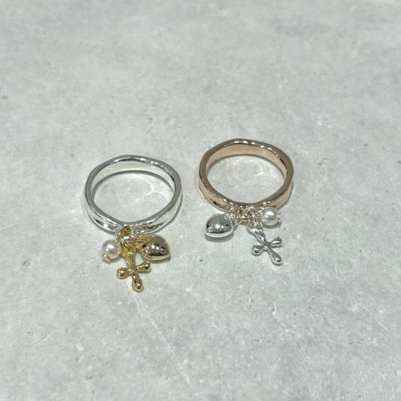 チャーム　リング