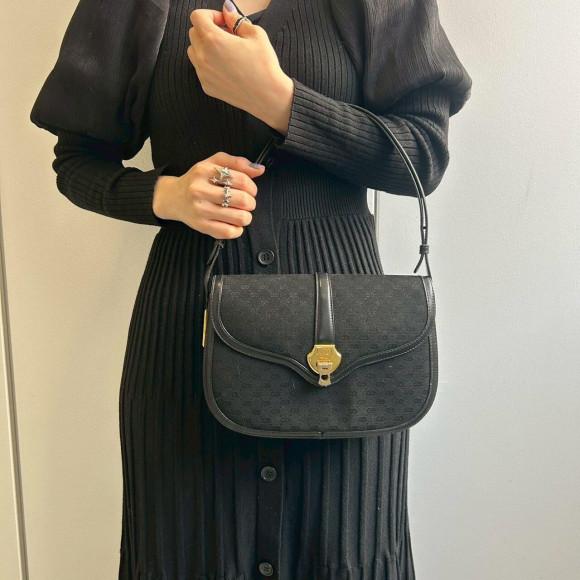 vintage GUCCI(ヴィンテージグッチ）ショルダーバッグ