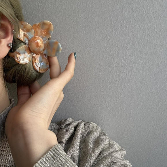フラワーアクリルバンス