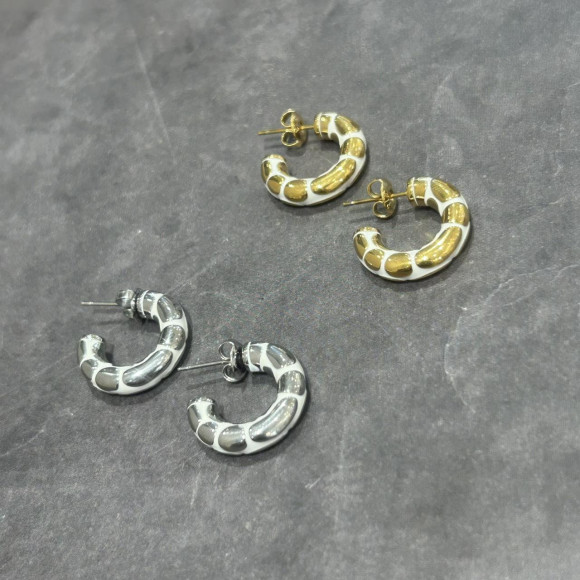 メタルチャンキーピアス