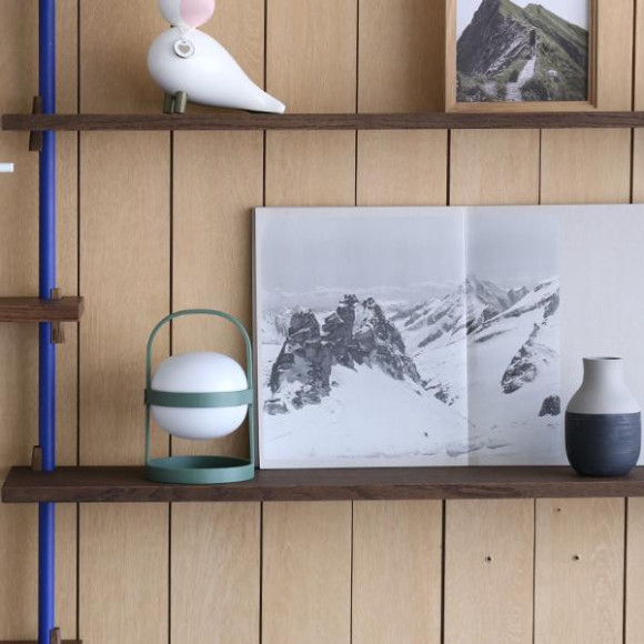 キャンドルのような灯のポータブルライト