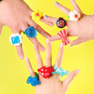 全職人26名の自由な発想をかたちに