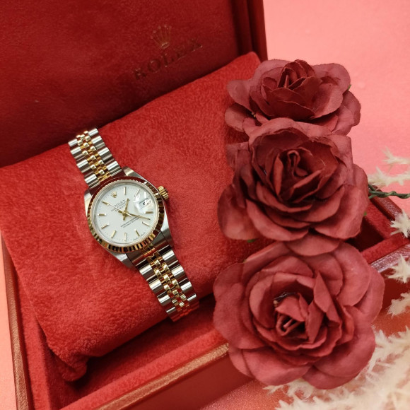 男女から人気なROLEXデイトジャスト時計