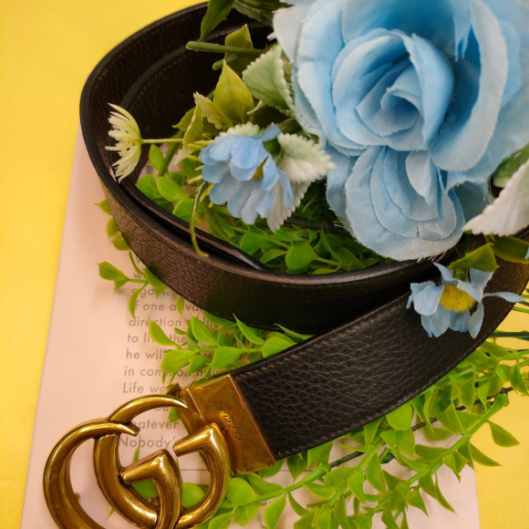 溢れる存在感！GUCCIのダブルGリバーシブルベルトでコーデを合わせよう